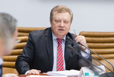 Евгений Серебренников, член Совета Федерации от парламента Хакасии